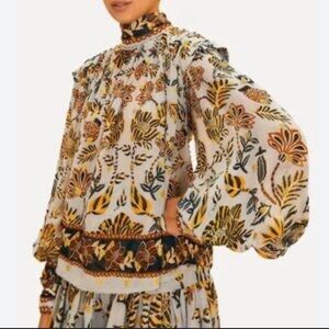 FARM Rio Multicolor Floral Blouse